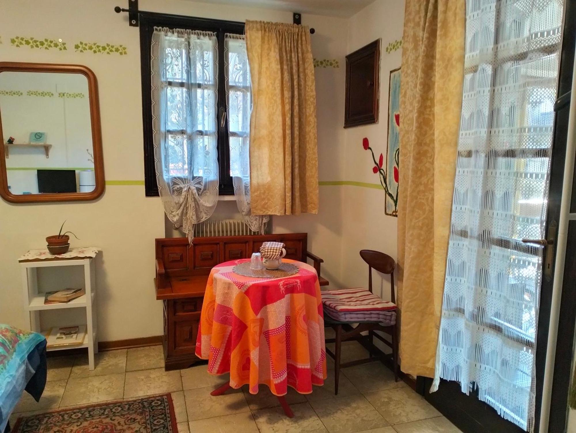 Casa Irene Bed and Breakfast Torri di Quartesolo Exteriör bild